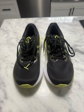 ASICS Gel-Kayano 30 Size: 10
